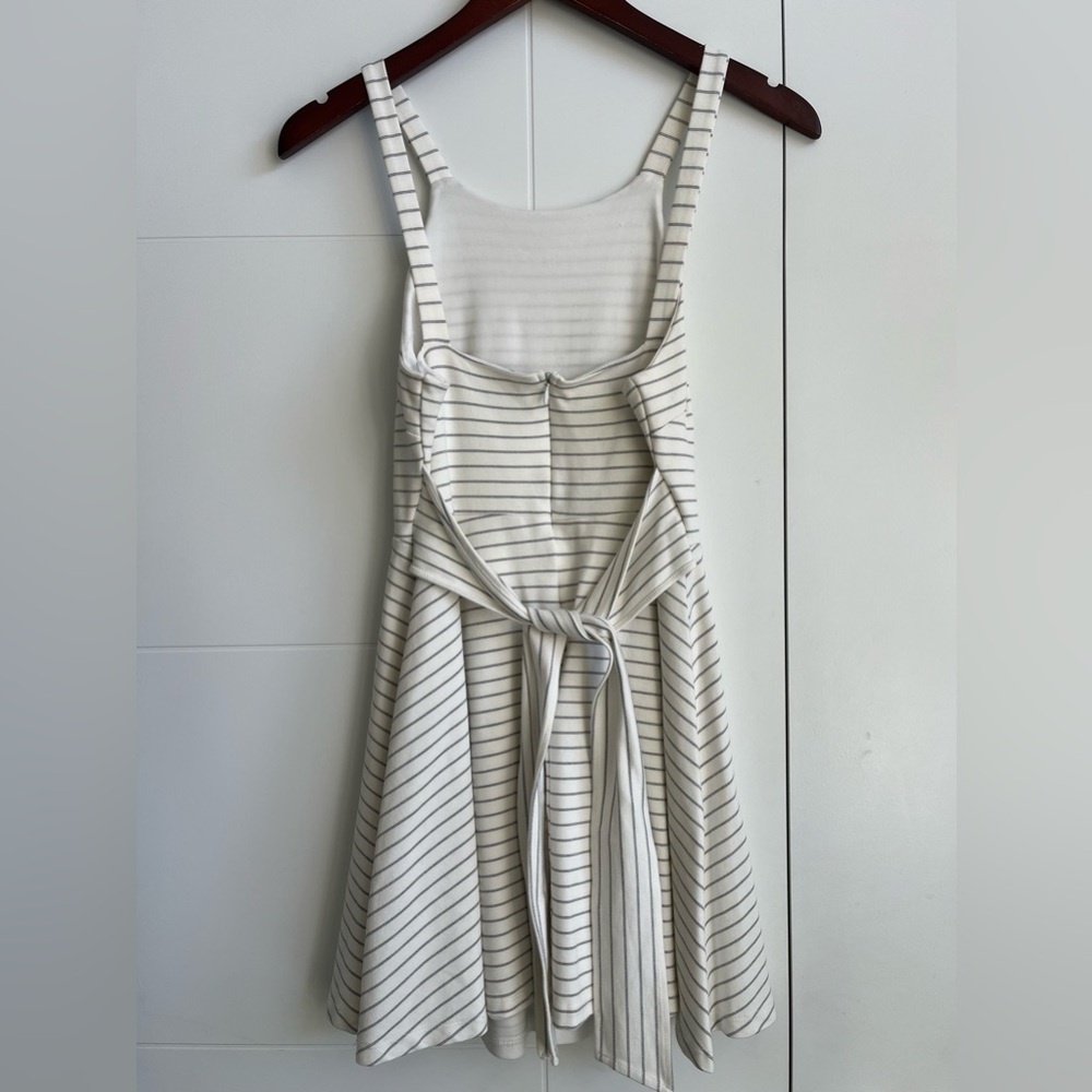 Lulu’s Striped White and Gray Women's Summer Dress - Picture 2 of 7